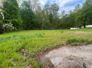 67211 95th Ave, Dowagiac, MI 49047
