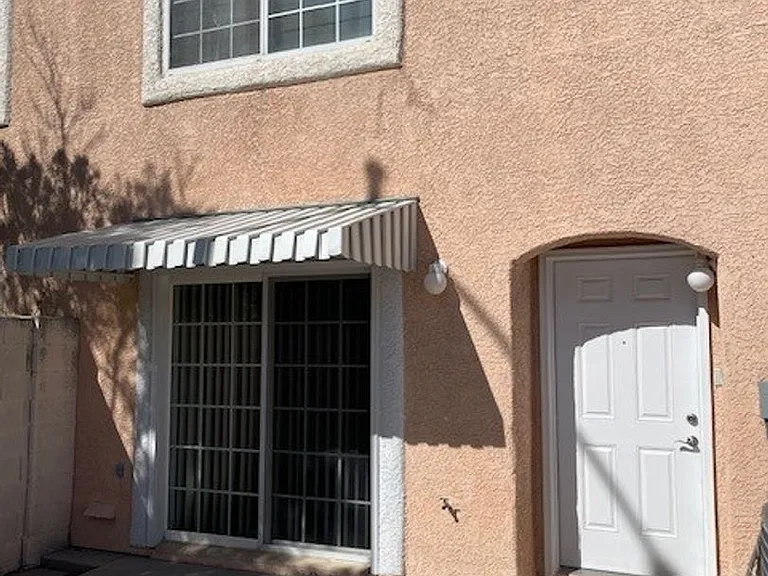8401 Sewards Bluff Ave — Photo 5
