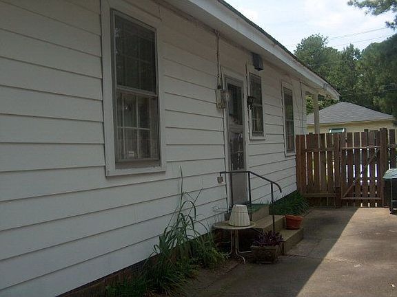 3rd image of 521 S Vyne St