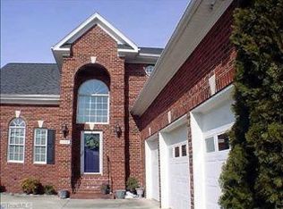 1149 Clyde Edgerton Dr, Kernersville, NC 27284