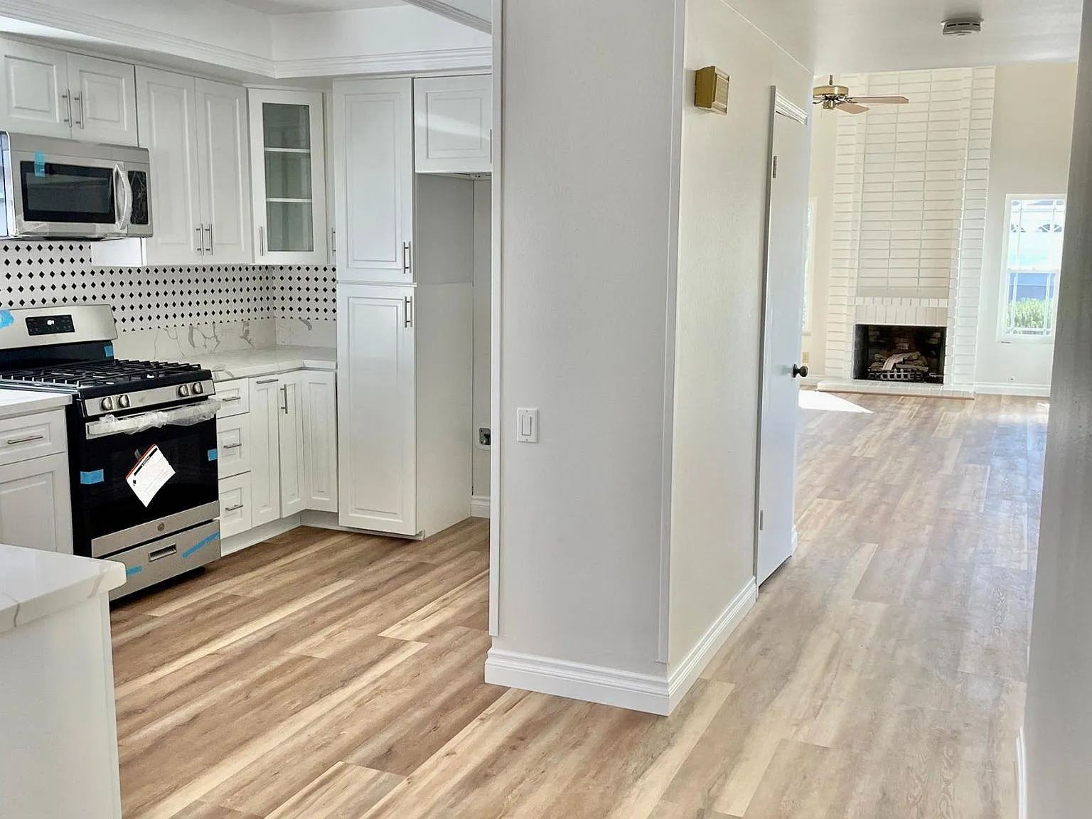 2182 Arbor Cir — Photo 3