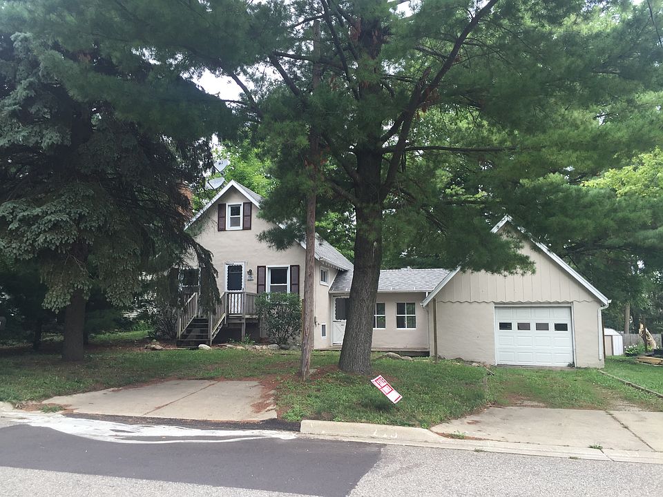 1st image of 1324 Wolf Ct