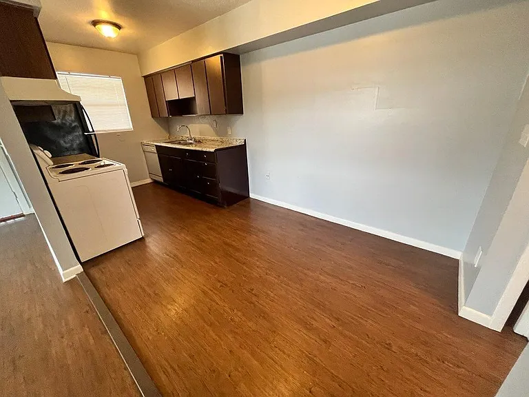 1800 South St #205 — Photo 4