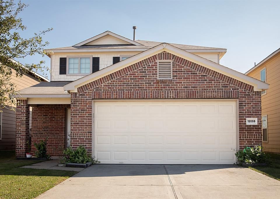 1st image of 12059 Helvick Crescent Ave