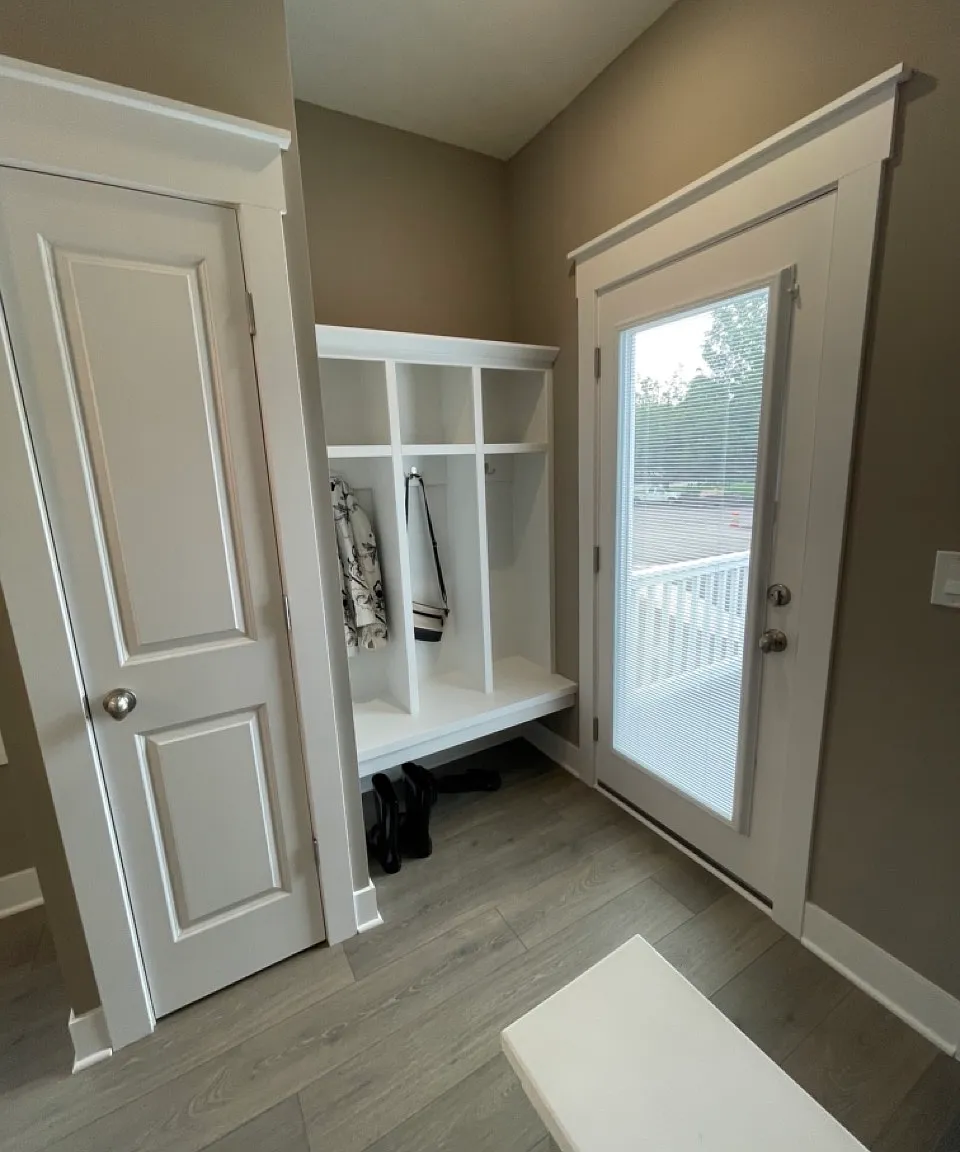 2 bed, 2.5 bath, 1300 sqft, $2,500 — Photo 4