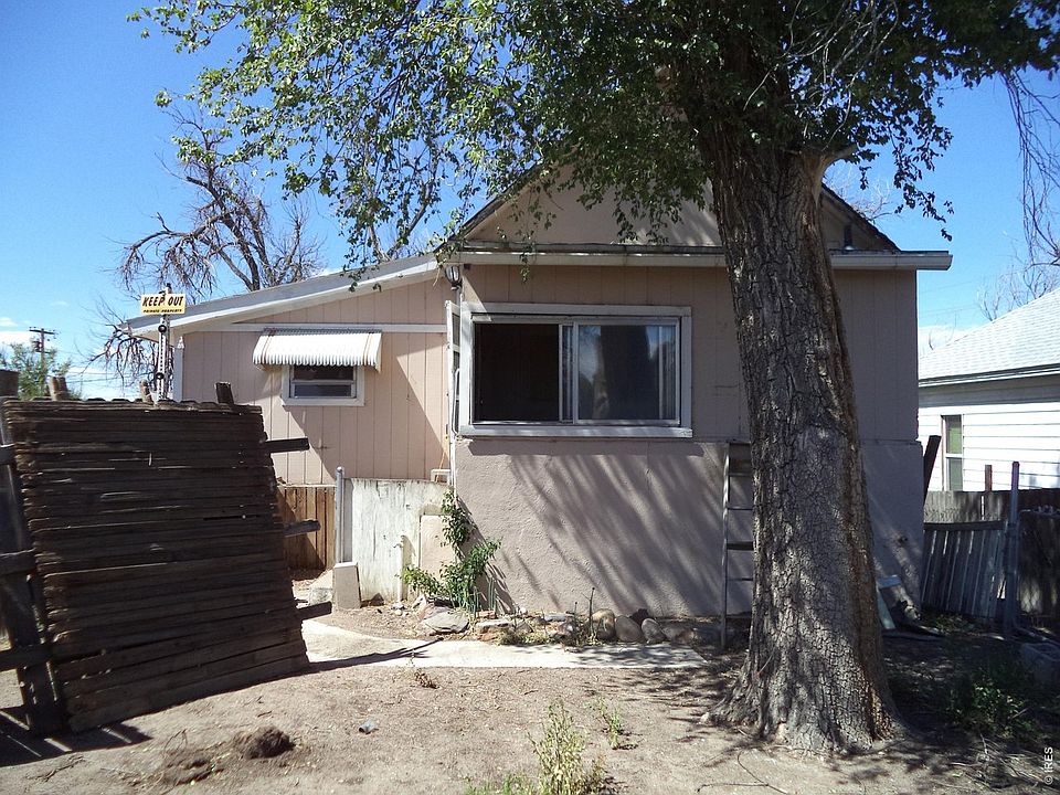 1st image of 105 12th St