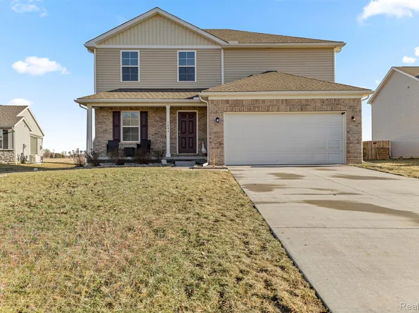 7844 Kreps Dr, Monroe, MI 48162