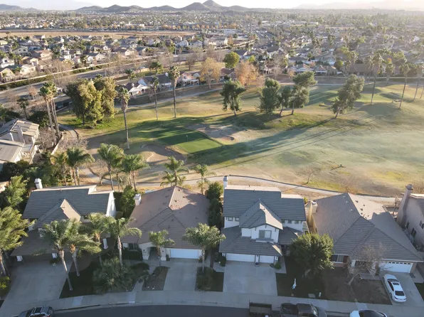 29045 New Harmony Ct, Menifee, CA 92584