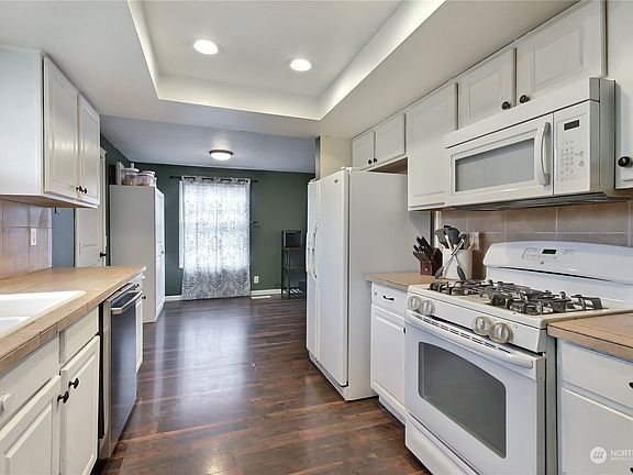 5th image of 6211 Cotton Drive SE
