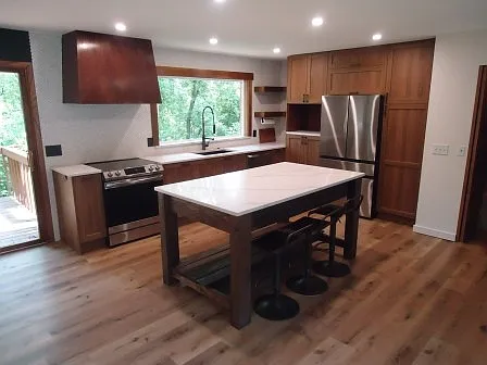 7451 Bittersweet Dr — Photo 3