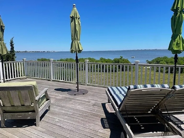 21 Bayside Ave — Photo 26