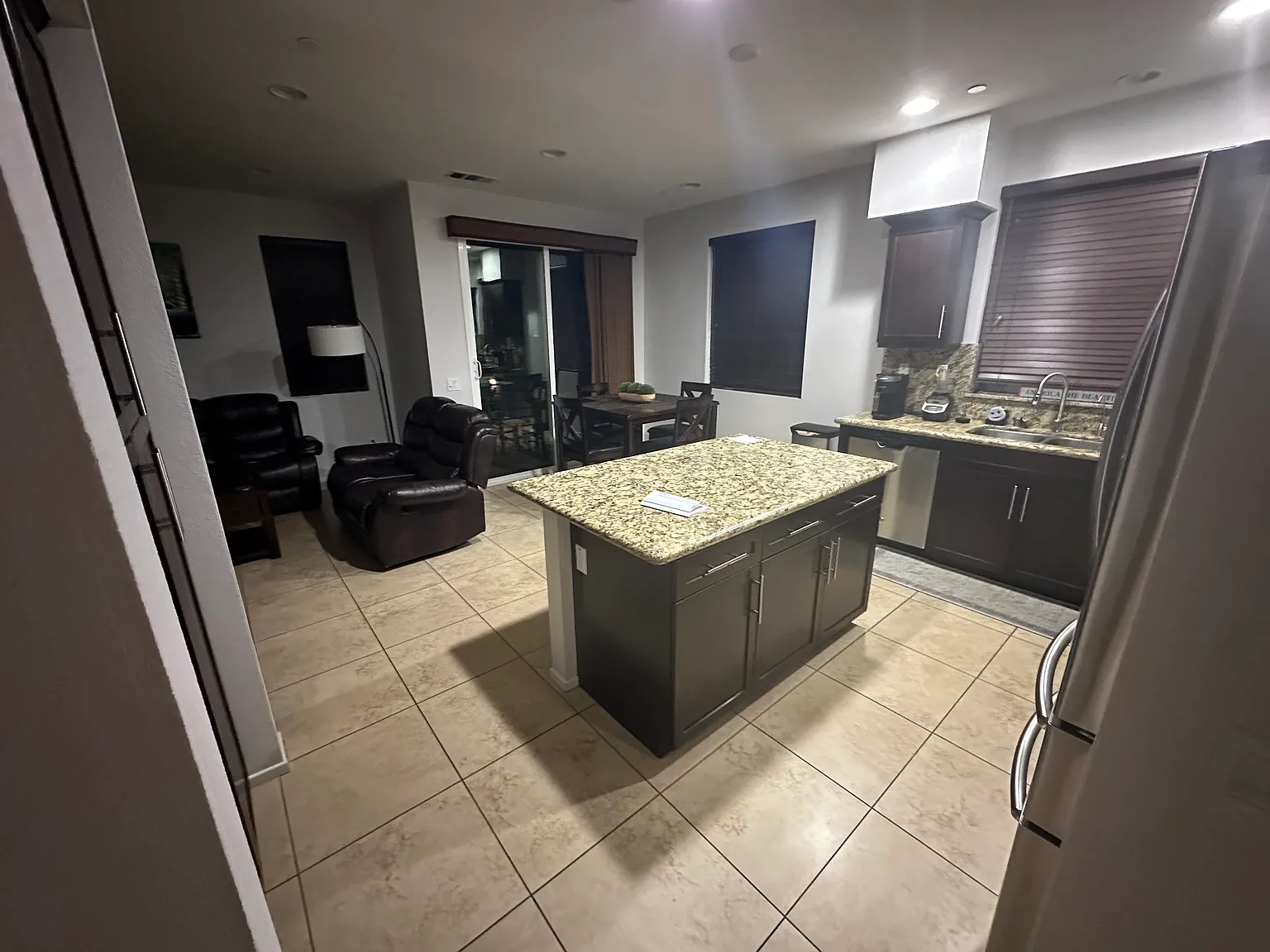 2 bed, 2.5 bath, 1200 sqft, $1,700 — Photo 1