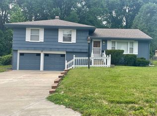 8506 Ford Ave, Raytown, MO 64138
