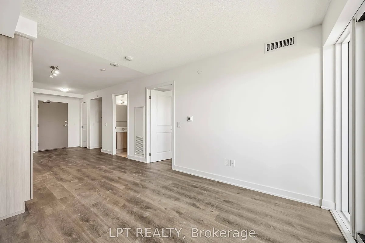Building Photo - 1010 Sandy Beach Rd #304
