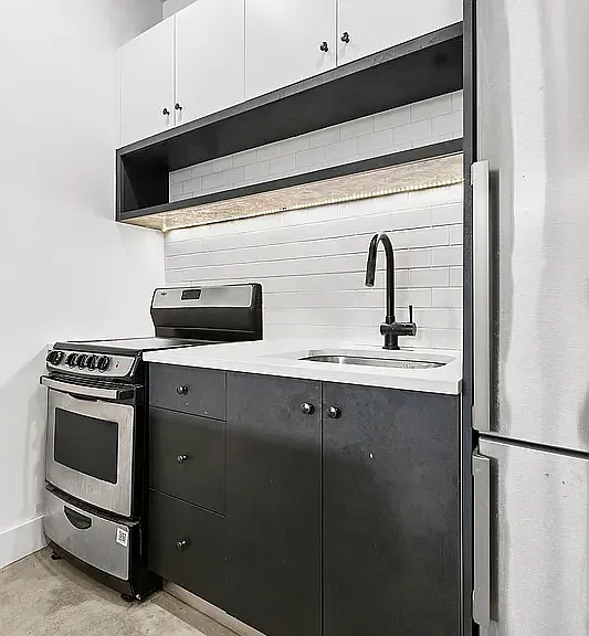 30 Belvidere St #3A — Photo 4