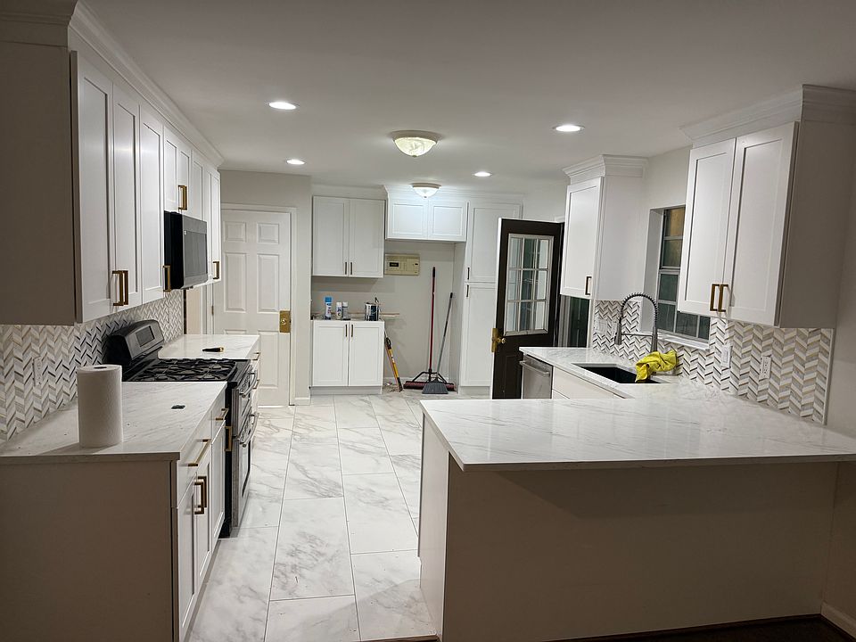 1st image of 4367 Stone Ridge Cir