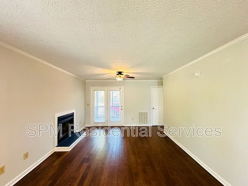 1811 Savannah Ct