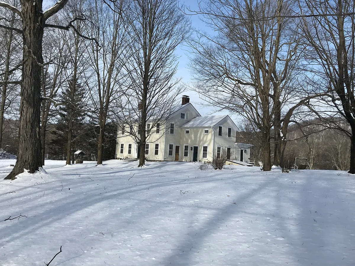 Building Photo - Chestnut Ridge Rd