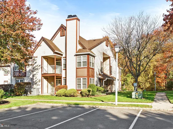 133 Andover Pl, Robbinsville, NJ 08691