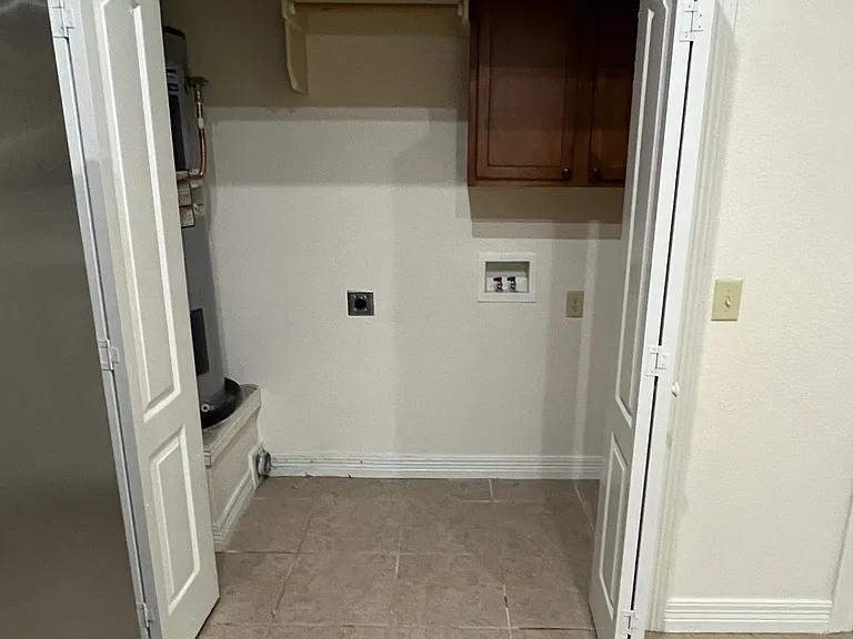 4116 N Rolling Meadows Dr — Photo 5