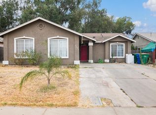 6611 Cobble Dr, Winton, CA 95388