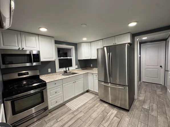 2 Woodside Ave Floor 2, Little Falls, NJ 07424