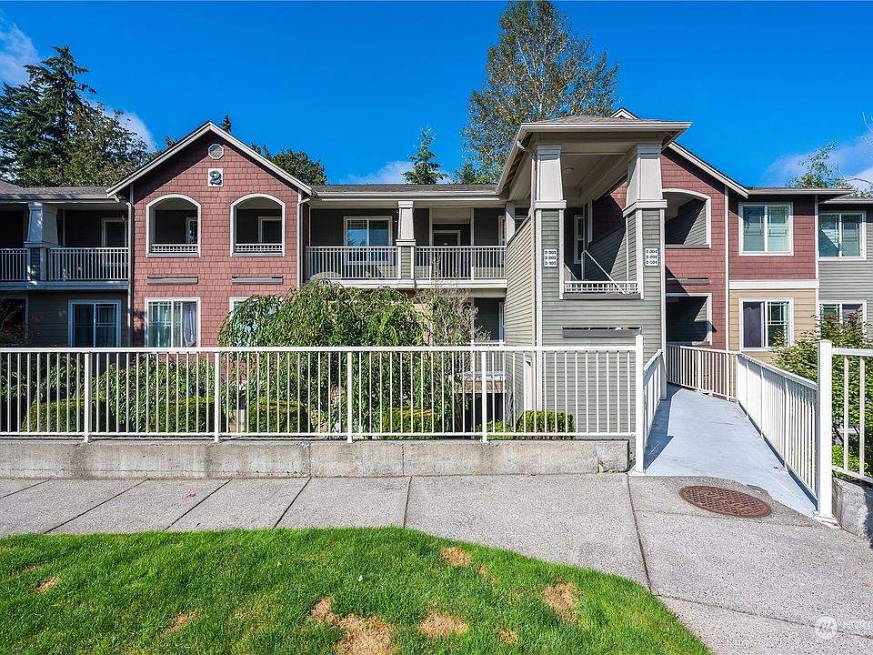1st image of 15302 40th Avenue W #2-203