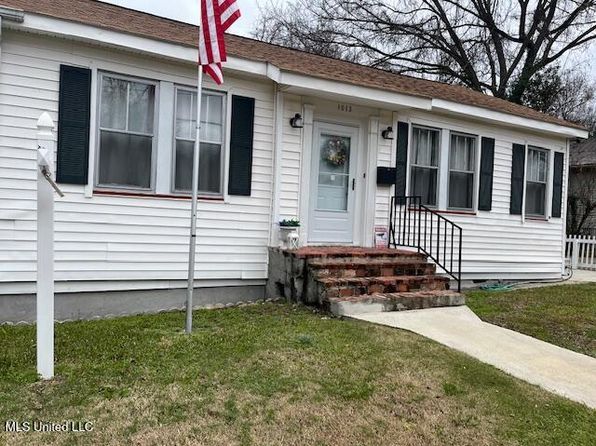 1013 Main St, Natchez, MS 39120