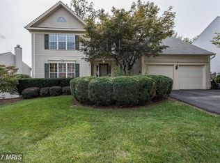 21292 Mirror Ridge Pl, Sterling, VA 20164