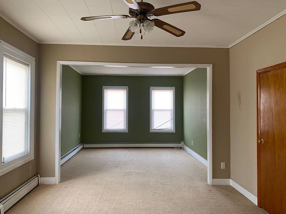 1st image of 25 Grove St #3N