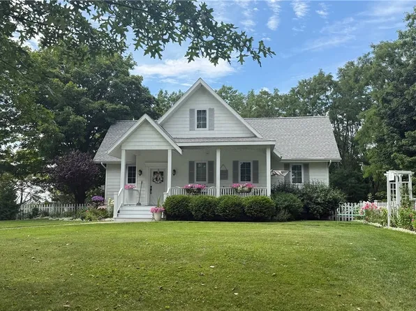 1153 Old Seneca Tpke, Skaneateles, NY 13152