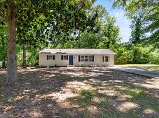 826 Oak Ridge Dr, Perry, GA 31069