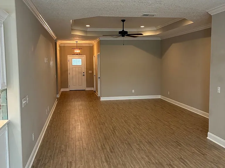 116 Ryan Nicholas Dr — Photo 5