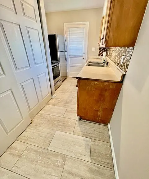 1718 Vermont St #B — Photo 7