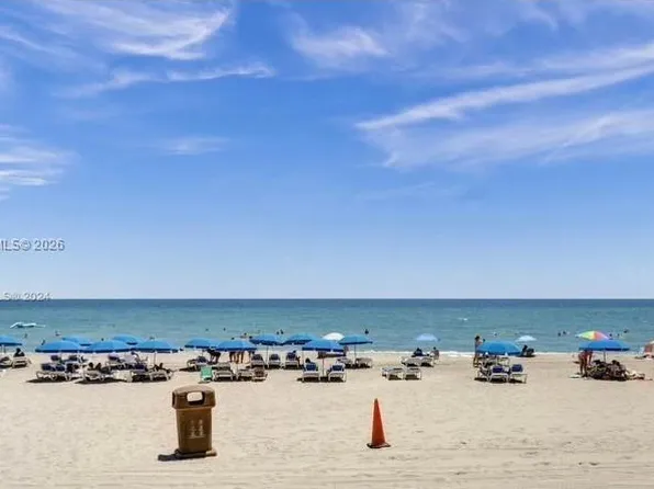 19201 Collins Ave #422, North Miami Beach, FL 33160