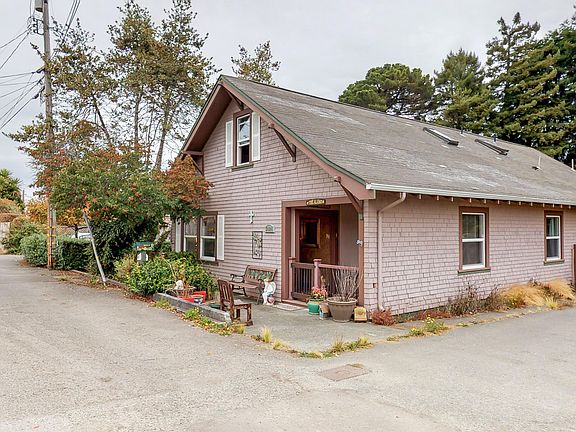 2nd image of 3424 North St