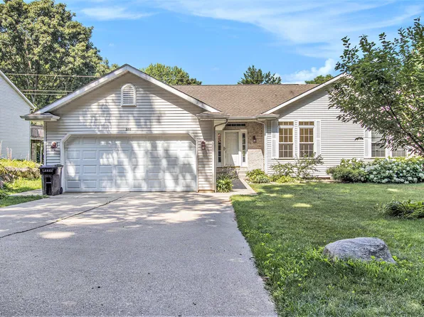 280A Doster Rd, Plainwell, MI 49080