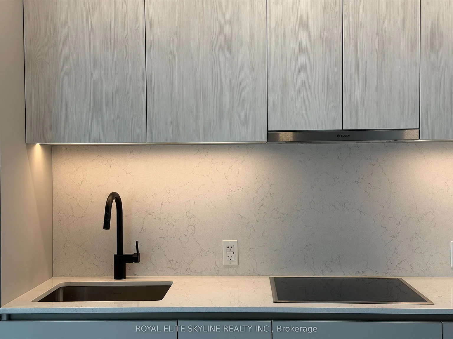 2 bed, $2,400 — Photo 4