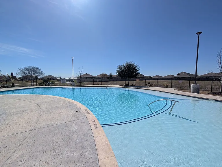 414 Fairy Duster Dr — Photo 33