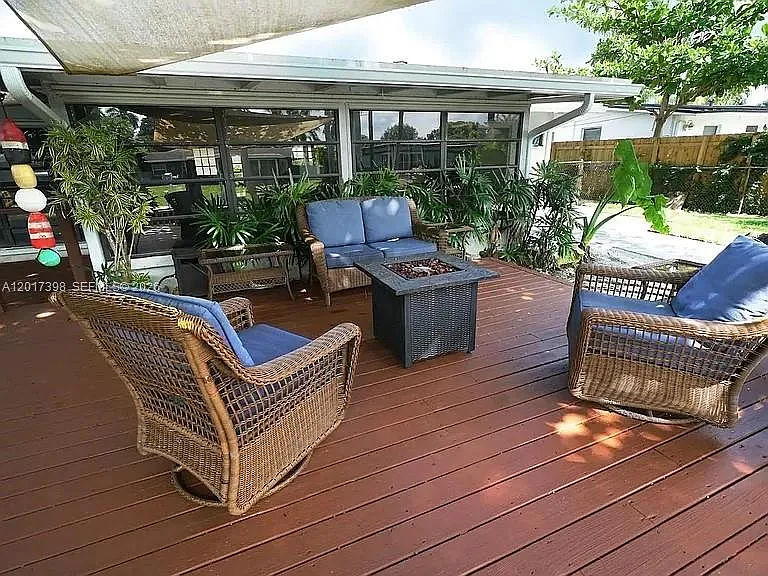 2518 Gulfstream Ln — Photo 26
