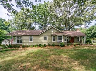 1028 Oregon Trl, Marietta, GA 30008
