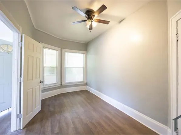 2257 E 80th St, Cleveland, OH