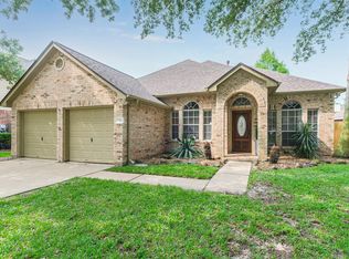 17710 Fairgrove Park Dr, Houston, TX 77095