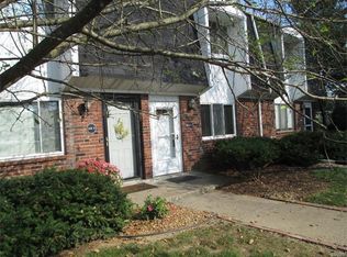 5001 Little Creek Ln APT C, Godfrey, IL 62035