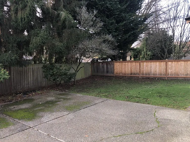 526 151st Pl SW — Photo 16