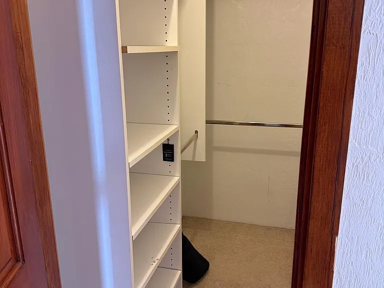 3176 NE Flintlock Pl — Photo 10