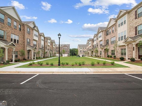 2nd image of 1427 Halstead Pl #1427
