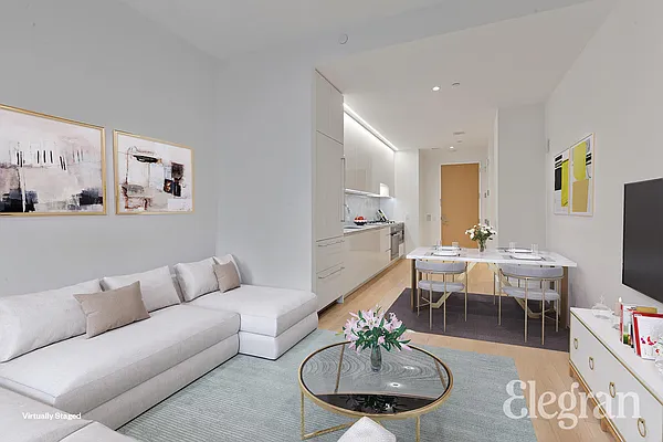 Rented by (Legacy) Elegran | media 35