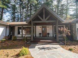 59 Whiteside Cove Rd, Cashiers, NC 28741