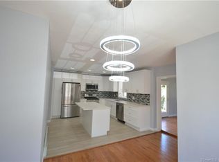 94 Day St, Norwalk, CT 06854